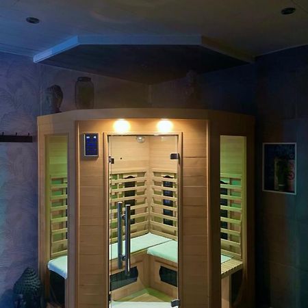 Gites Spa Strasbourg - Villa Cerf - Spa Prive, Sauna, Borne D'Arcade, Babyfoot Ittenheim Exterior foto