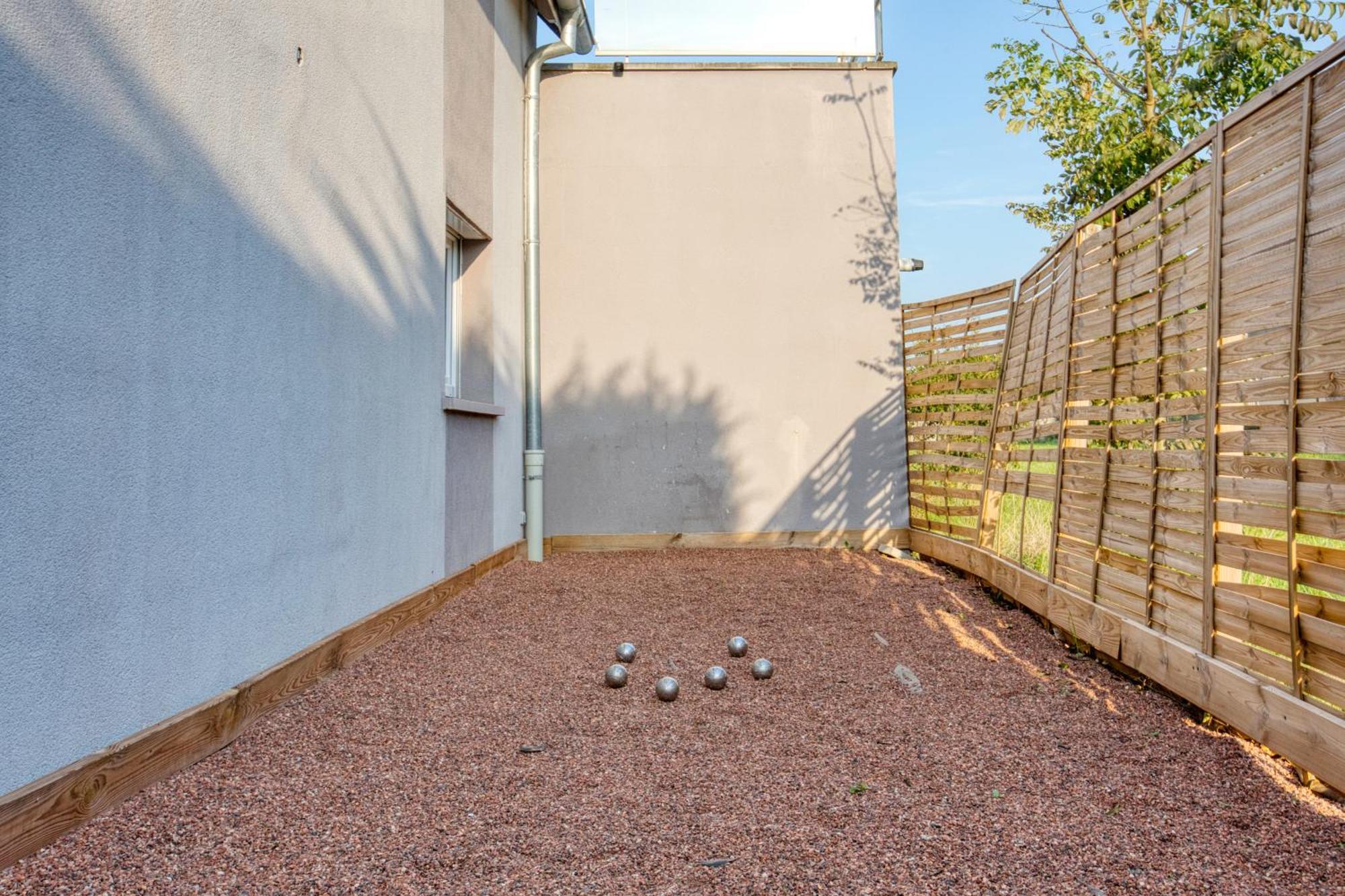 Gites Spa Strasbourg - Villa Cerf - Spa Prive, Sauna, Borne D'Arcade, Babyfoot Ittenheim Exterior foto